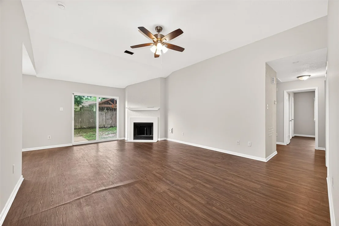 Photo of 28811 Stapleford Street