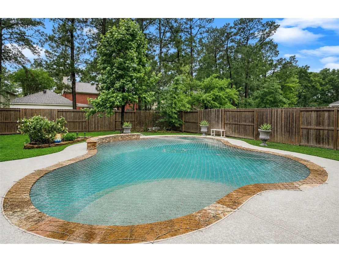 Photo of 84 E Stony End Place