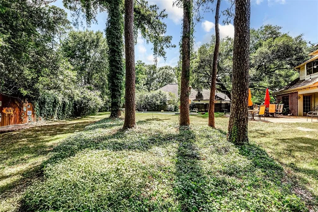 Photo of 6225 Morton Road