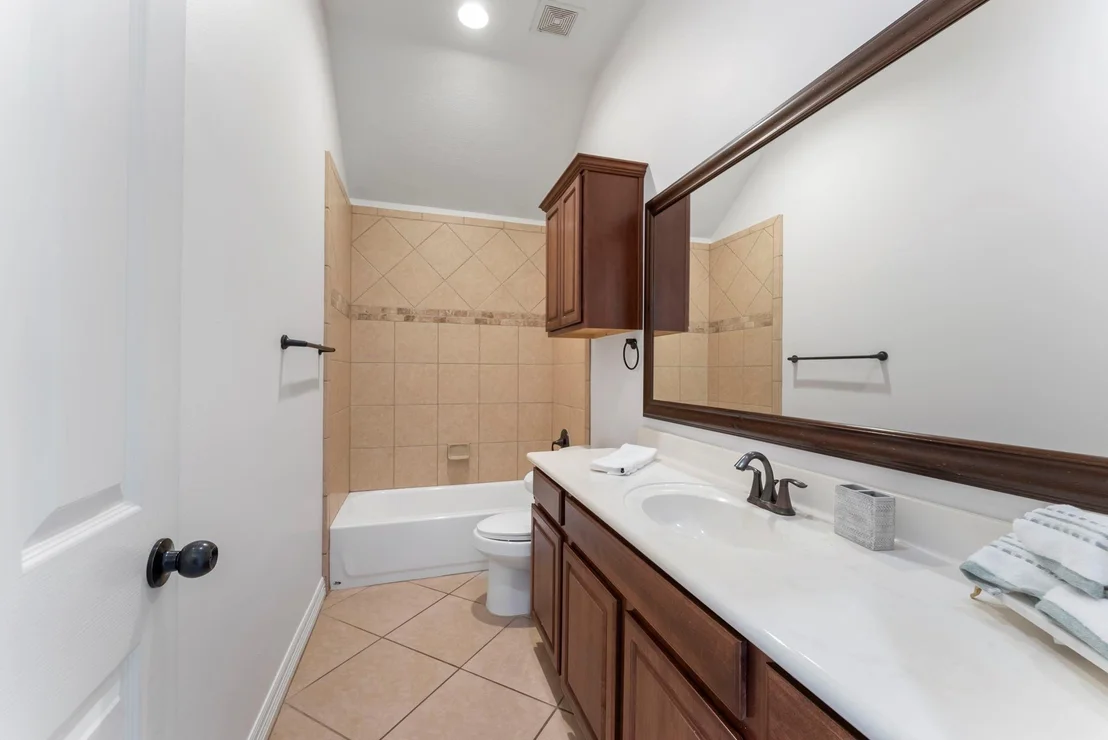 Photo of 1719 Summergate Drive