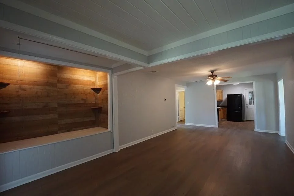 Photo of 306 Center Way Street