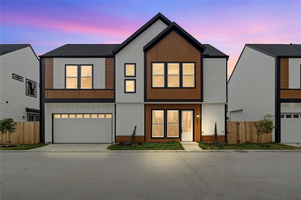Photo of 9015 Orange Spring Drive