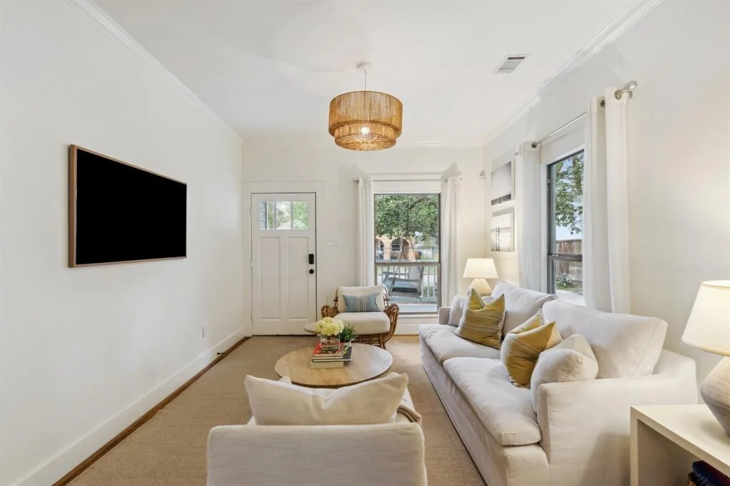 Photo of 3714 Bruce Street