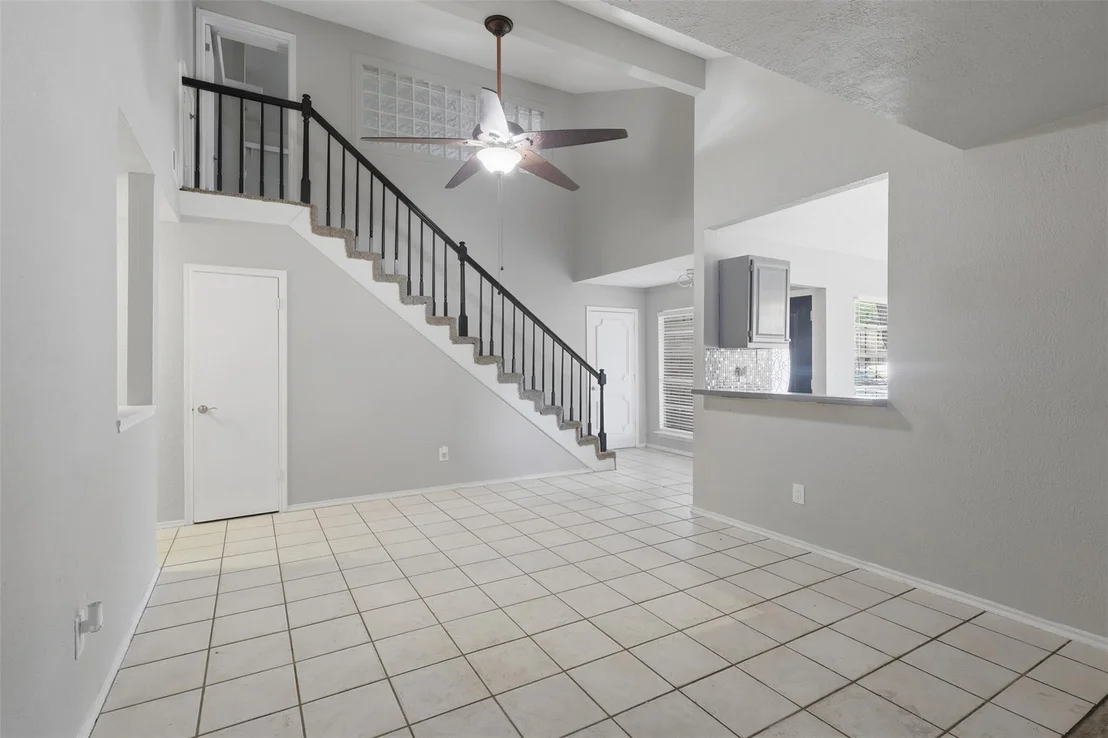 Photo of 3831 Derbyhall Drive