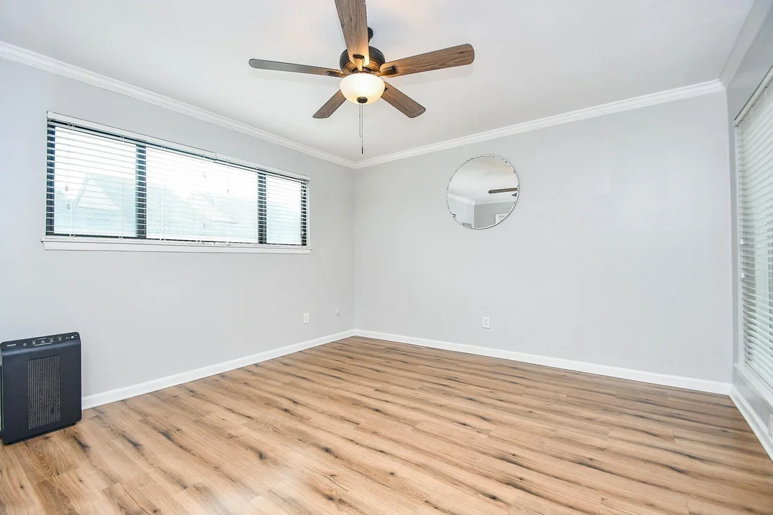 Photo of Unit 10 at 1908 Augusta Drive