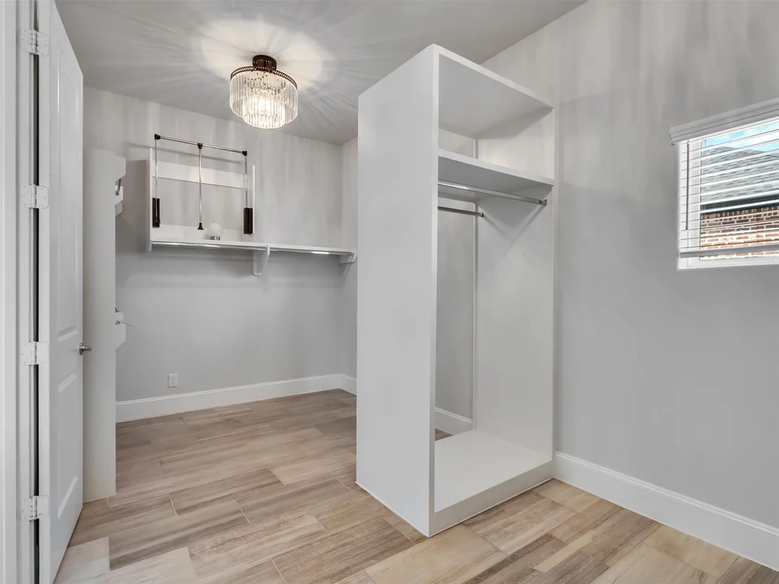 Photo of 6014 Matthew Oaks Place