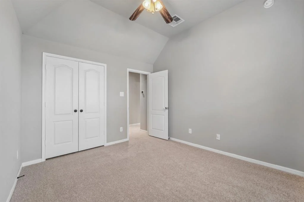 Photo of 2125 Mooncrest Drive