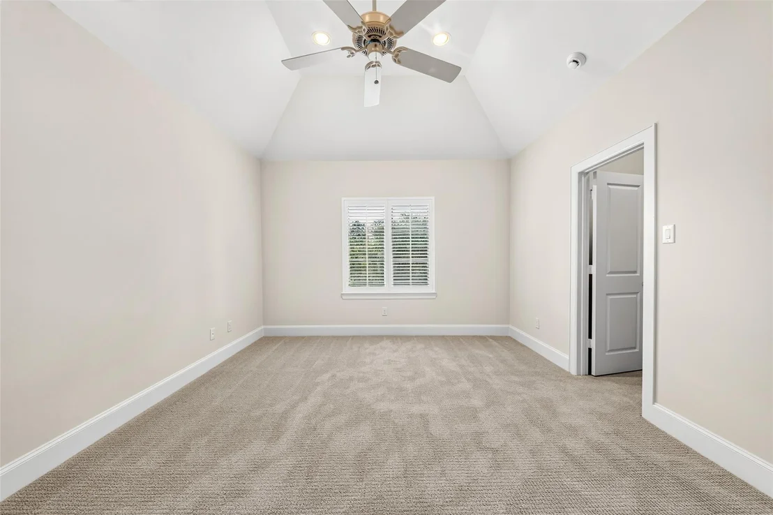 Photo of 5216 Locust Street
