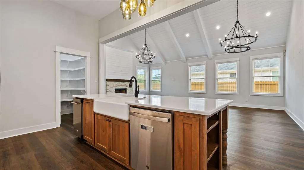 Photo of 3516 Chantilly Path