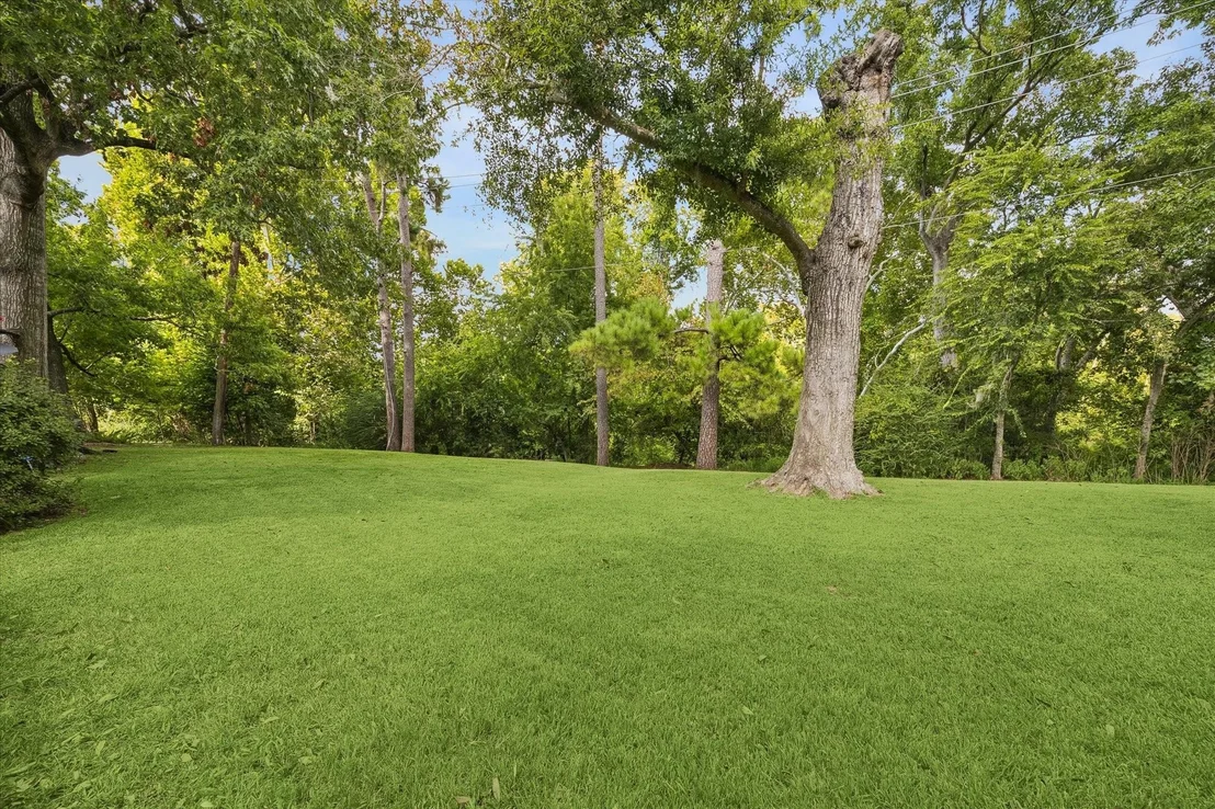 Photo of 9694 Longmont Drive