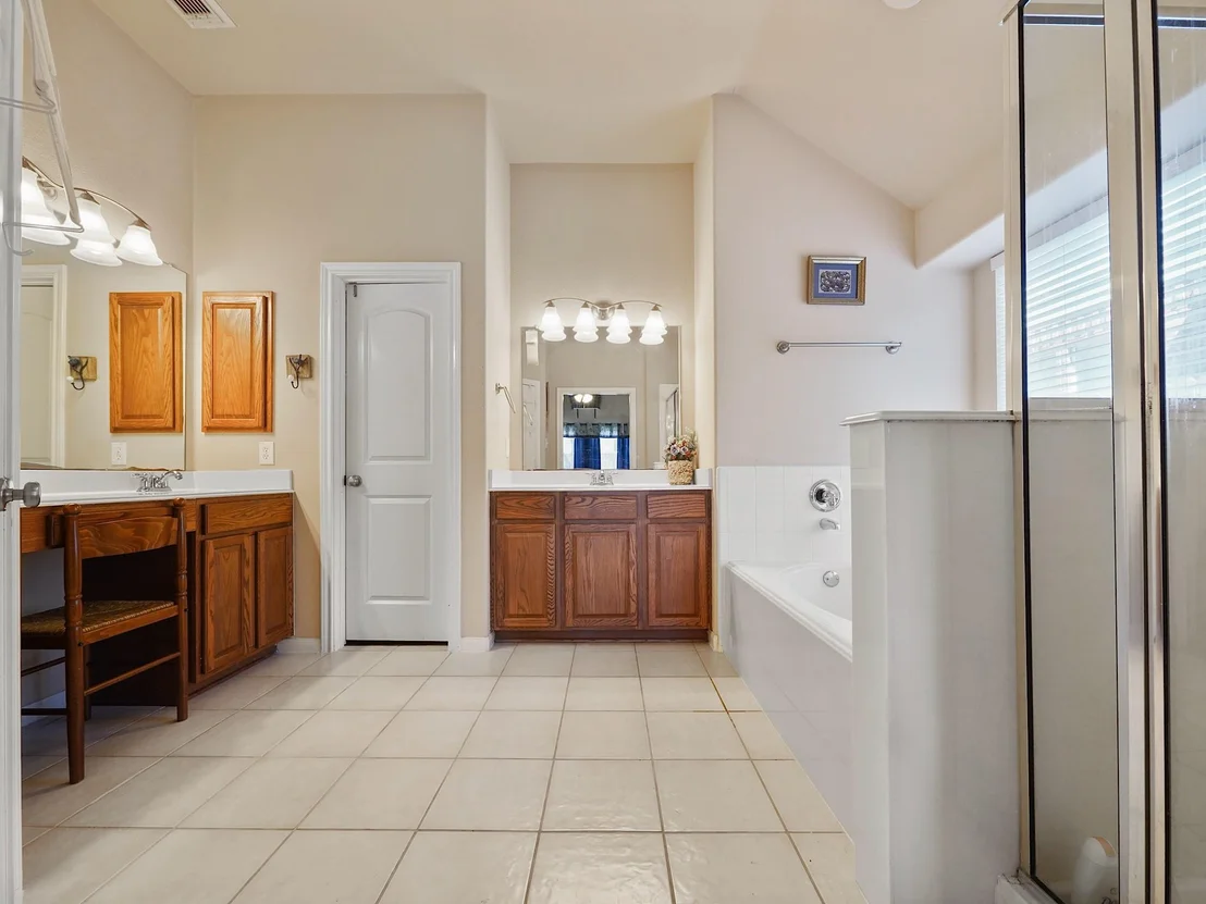 Photo of 831 Merlin Roost