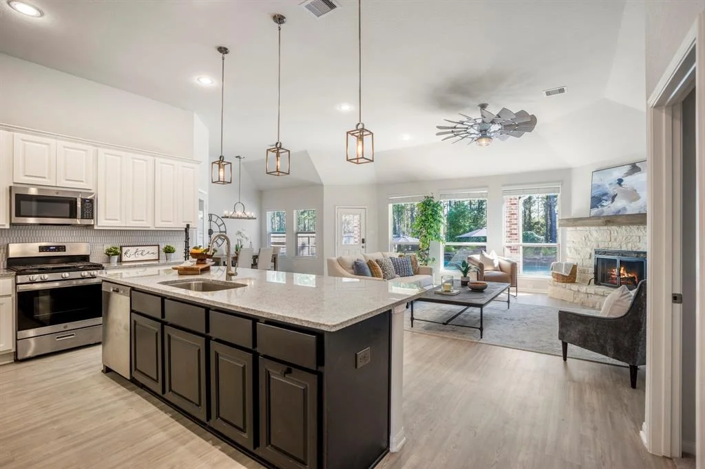 Photo of 9866 Guadalupe Street