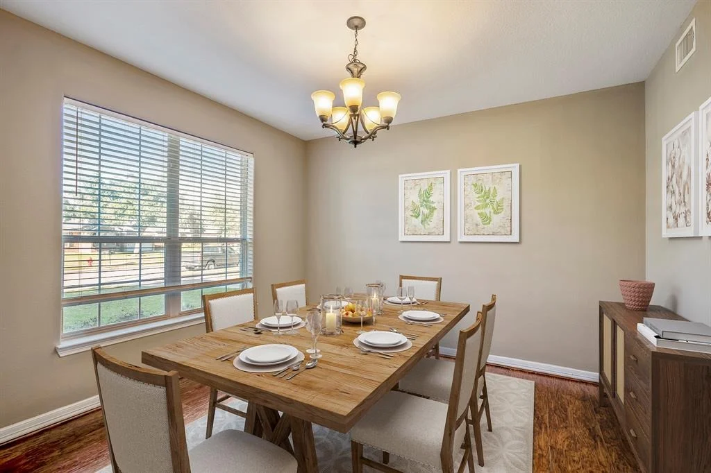 Photo of 2437 Fawnlake Circle
