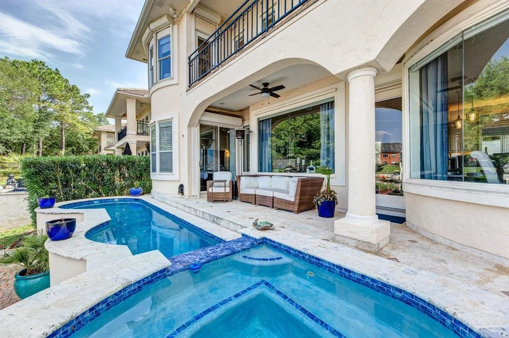 Photo of 305 Harborside Circle