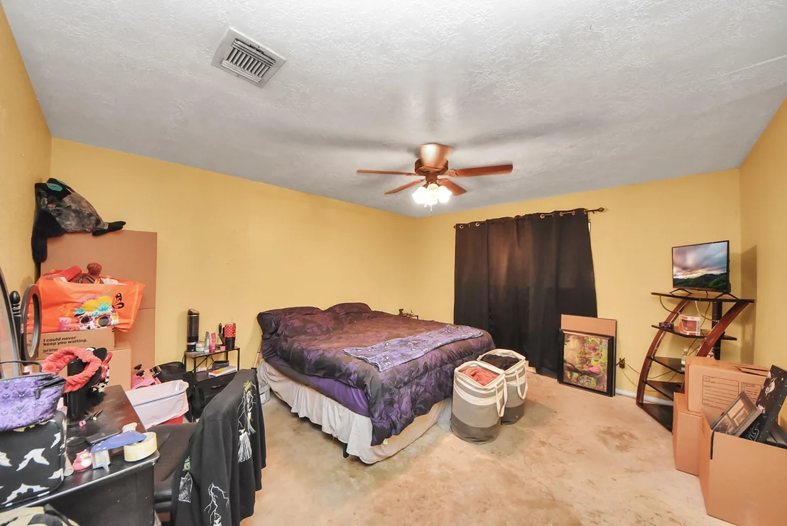 Photo of 22122 Breezy Hill Drive