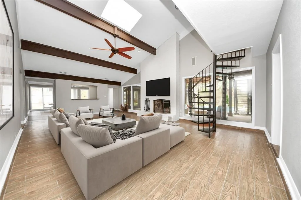 Photo of 1003 Oak Leaf Street