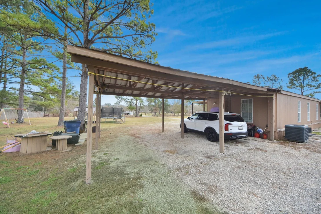 Photo of 90 Private Road 643a