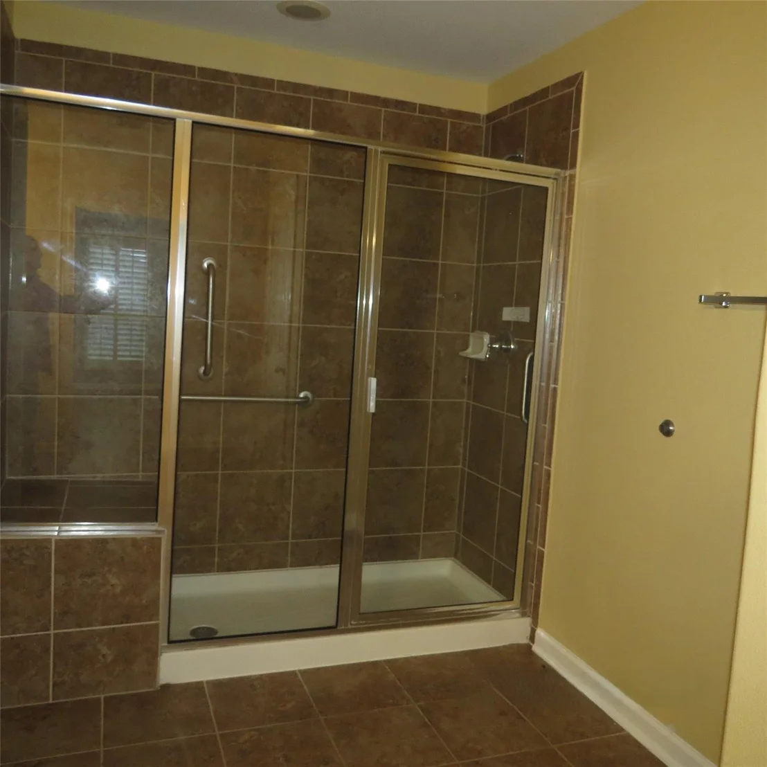 Photo of 3802 Elderberry Drive
