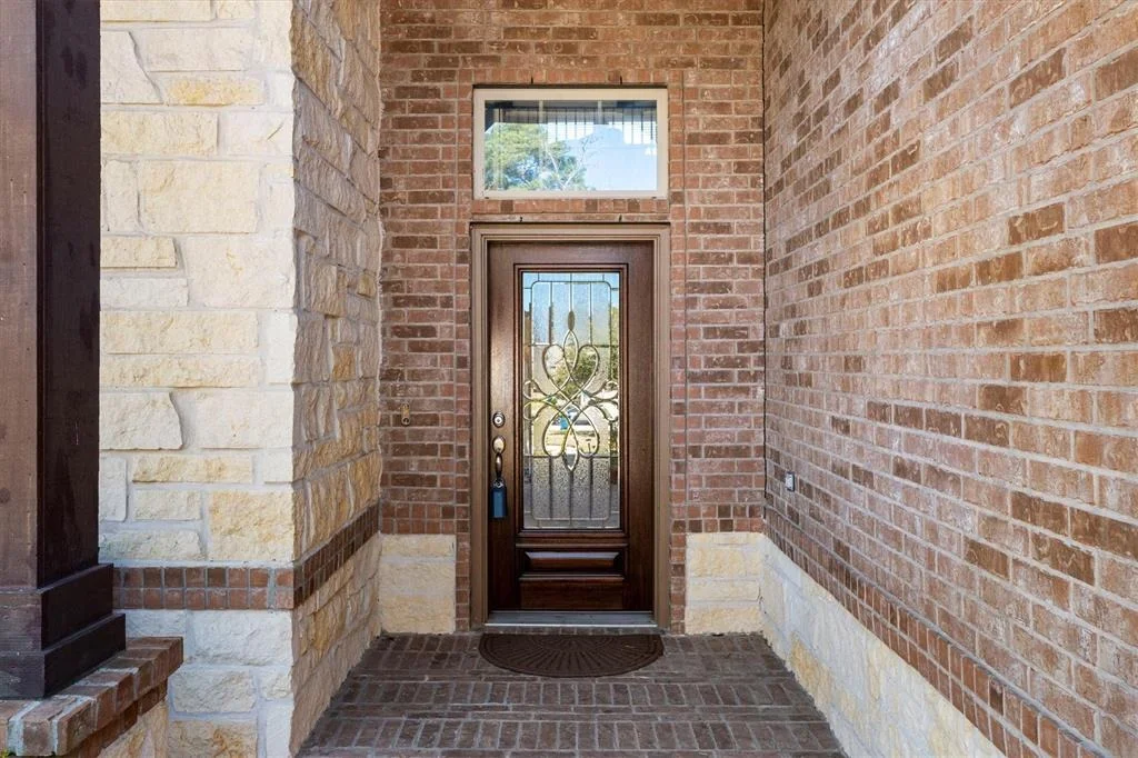 Photo of 2463 Garden Falls Drive