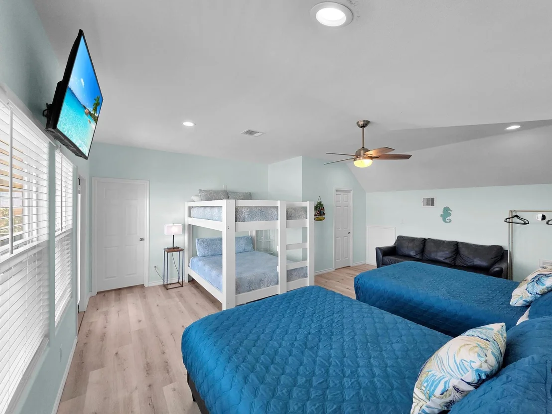 Photo of 1120 Alex Drive