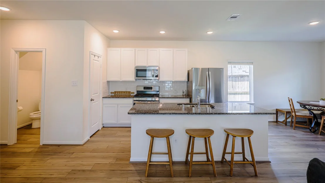 Photo of 402 Flycatcher Court