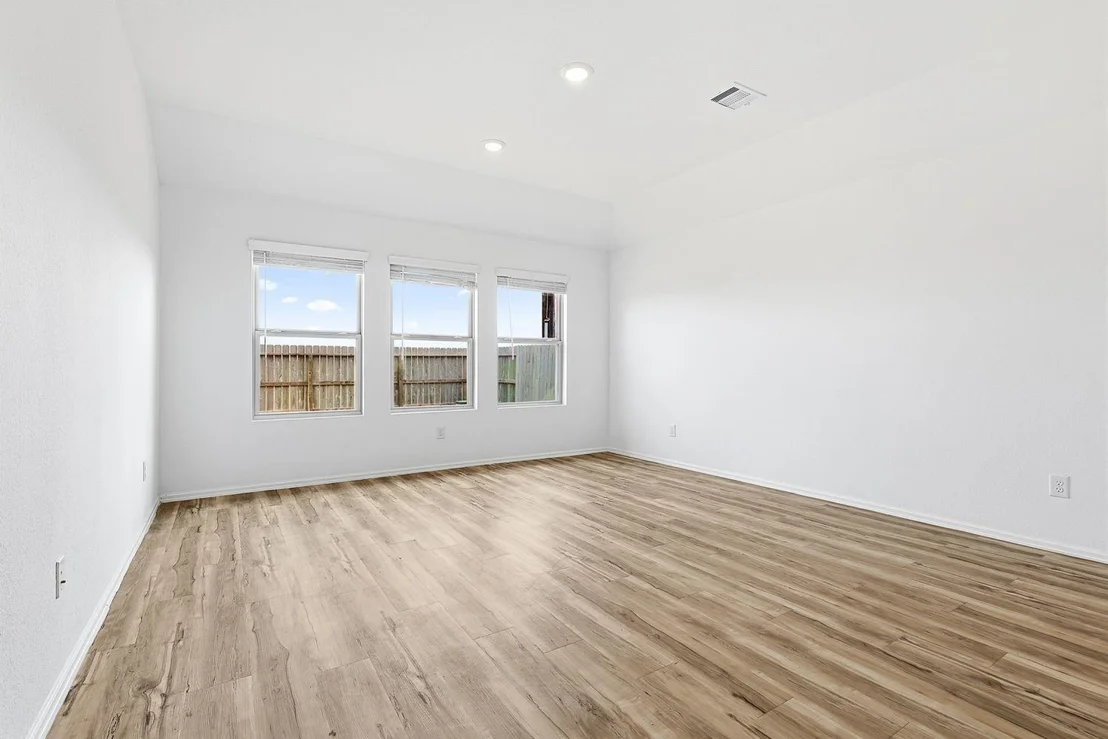 Photo of 7434 Bartoncliff Drive
