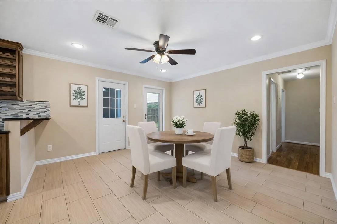 Photo of 1607 Willowby Drive