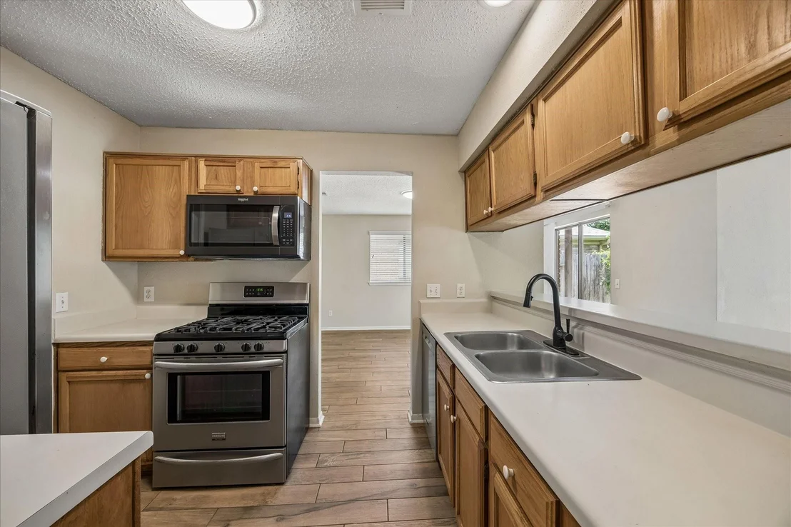 Photo of 21422 Park Bishop Drive