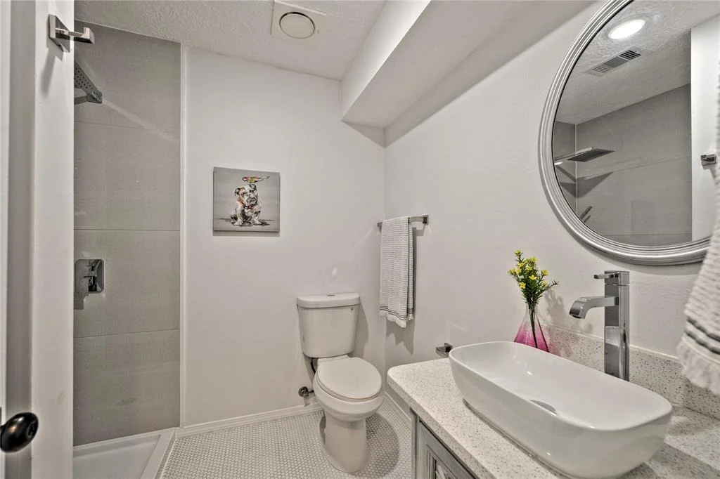 Photo of 6150 Northway Drive