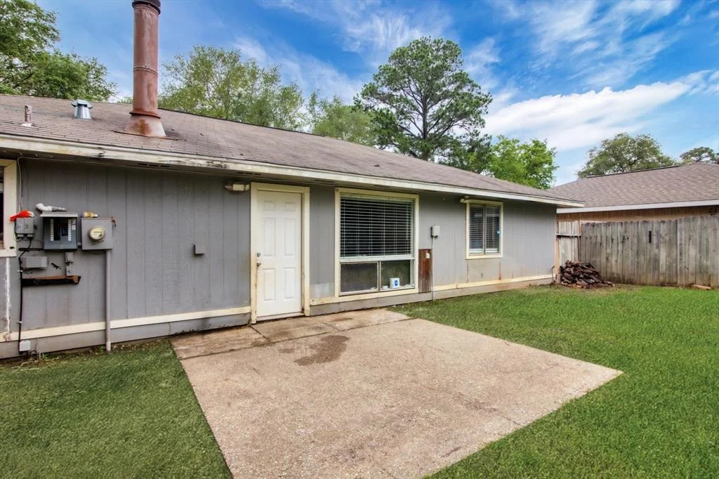 Photo of 21214 Castlemont Lane