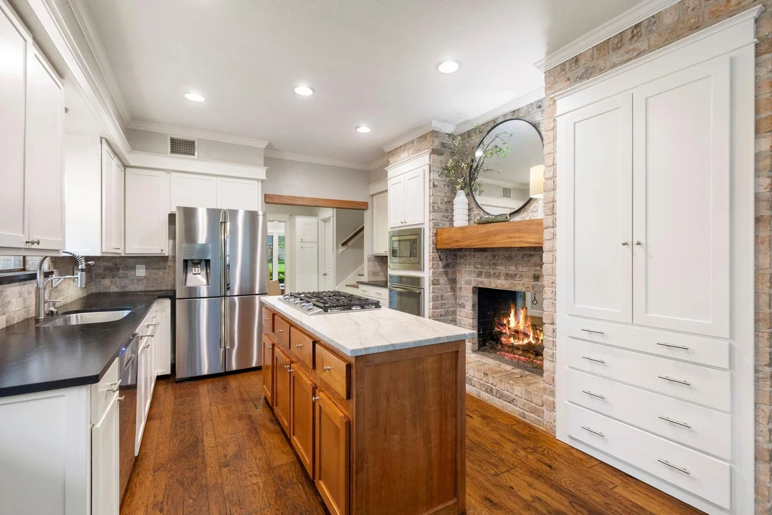 Photo of 6 Robin Springs Place