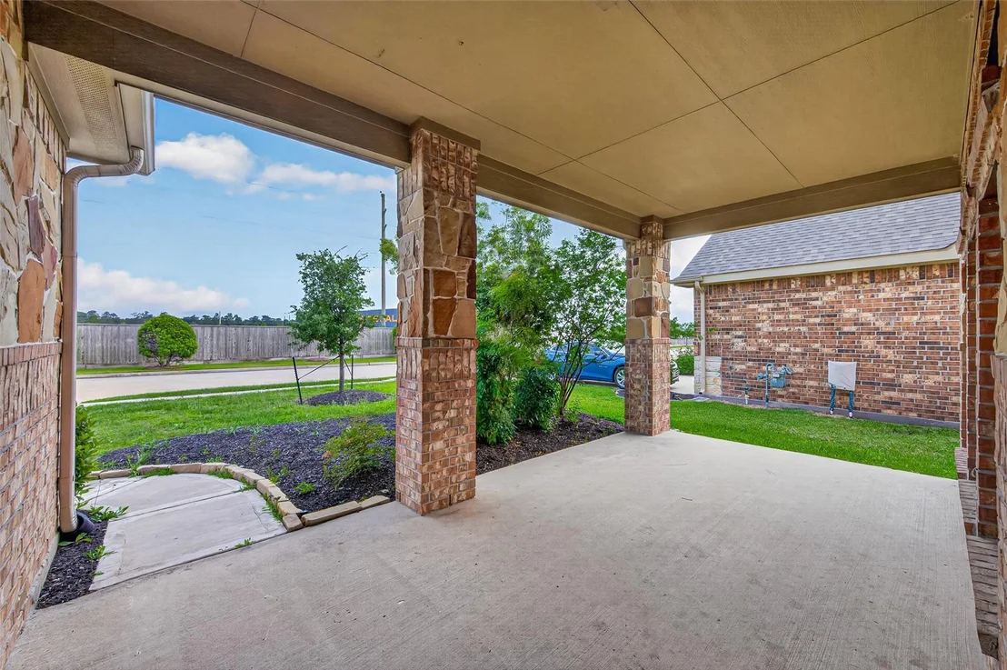 Photo of 3795 Lake Bend Shore Drive