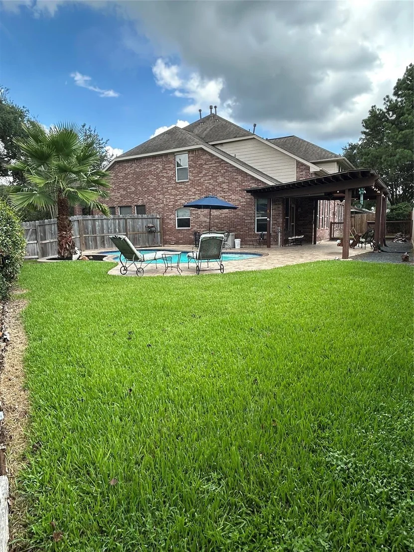 Photo of 15802 Deerpath Court