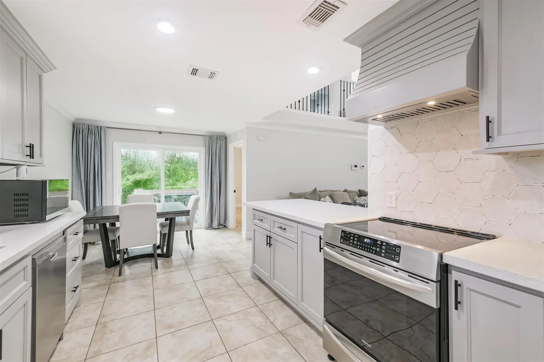 Photo of 22031 Jay Drive