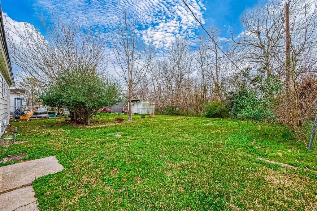 Photo of 4818 Holloway Drive