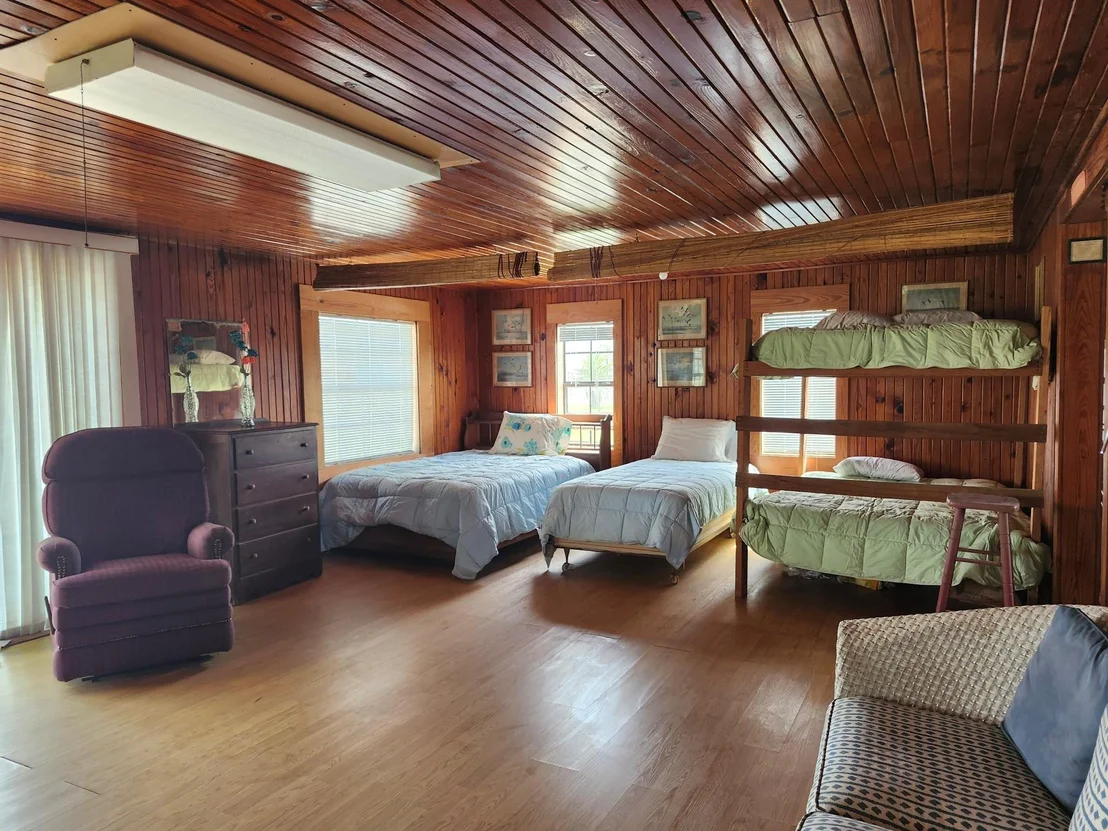 Photo of 522 Surf Drive