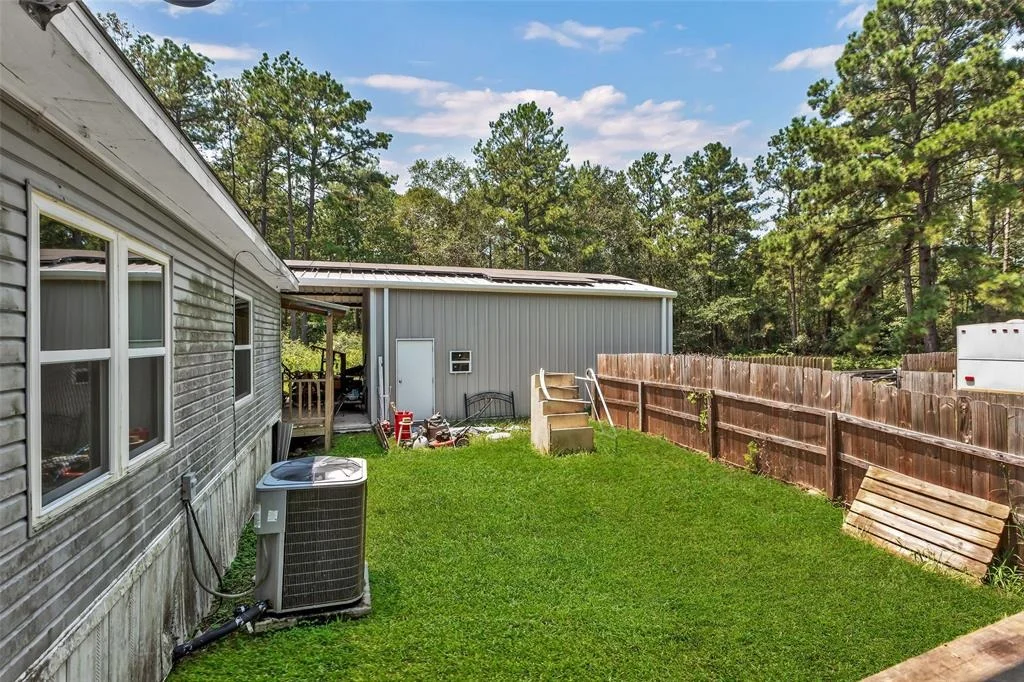 Photo of 10725 Newton Circle