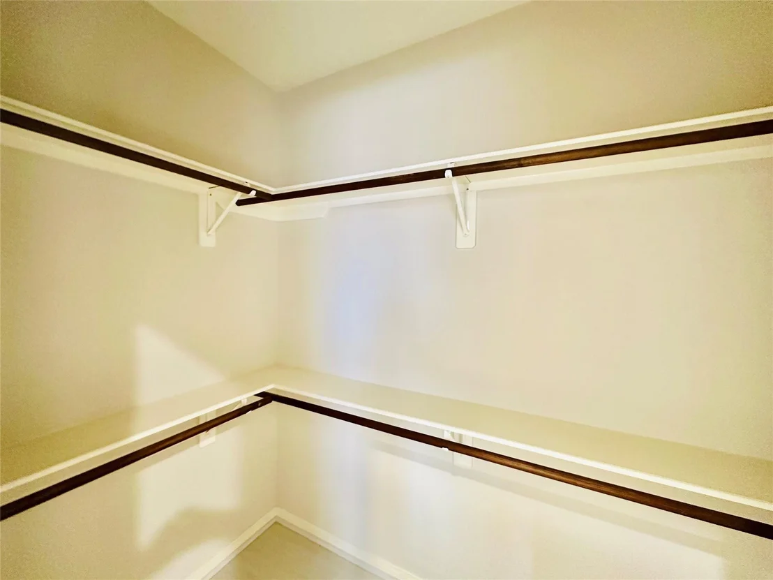 Photo of 4142 Surreydon Drive