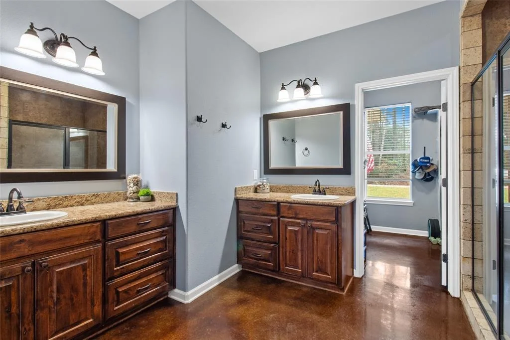 Photo of 180 Breezeway Drive