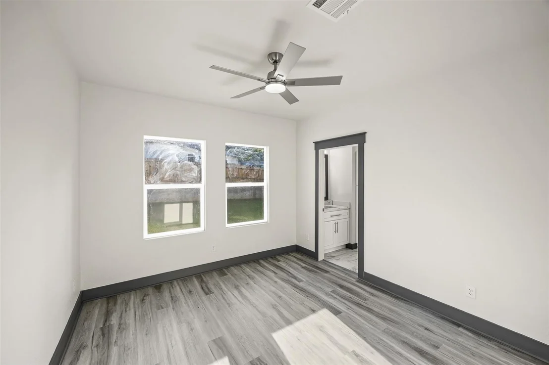Photo of 87 Lakeway Ct Court
