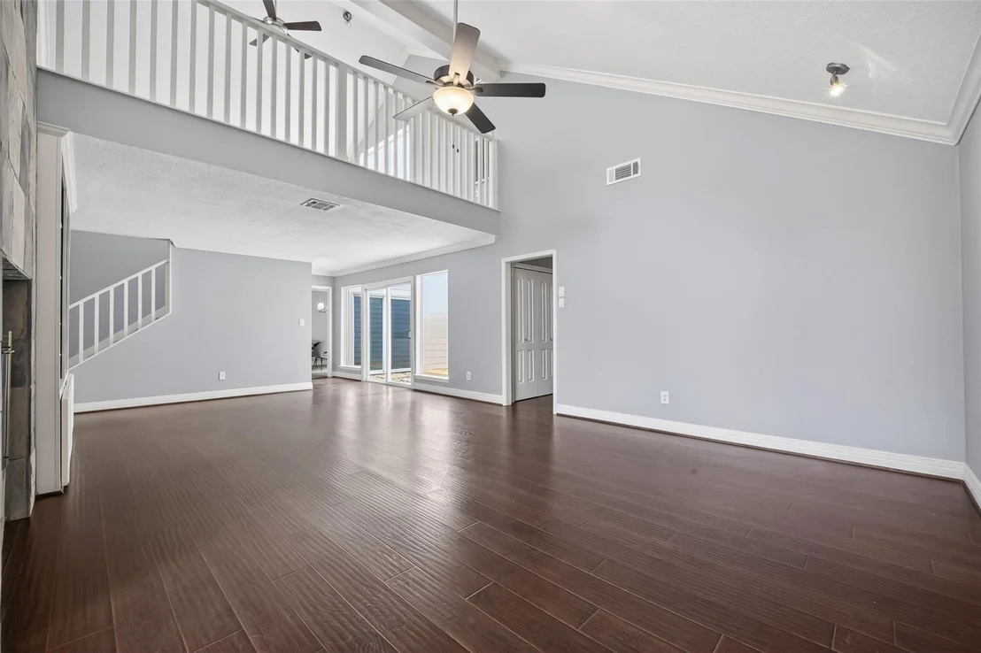 Photo of 7111 Halfpenny Road