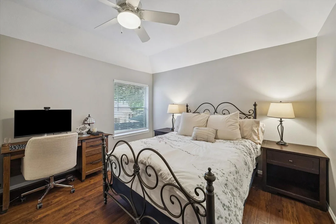 Photo of 2803 Maple Bend Drive