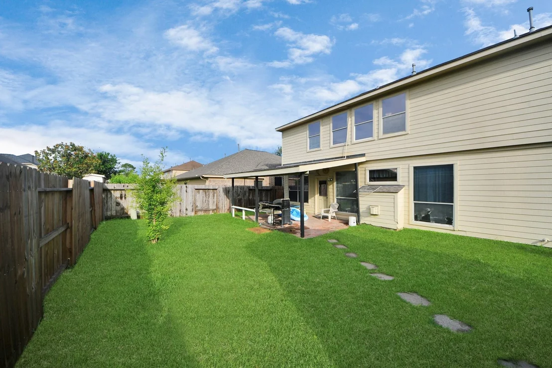 Photo of 922 N Sky Drive