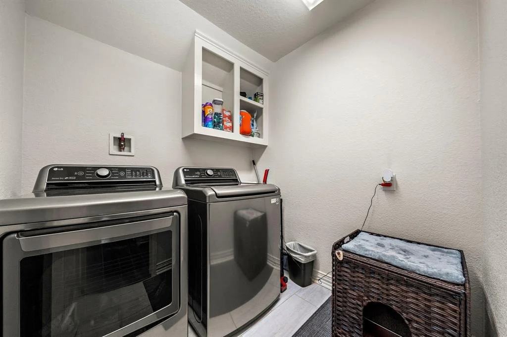 Photo of 15622 Clear Pointe Drive