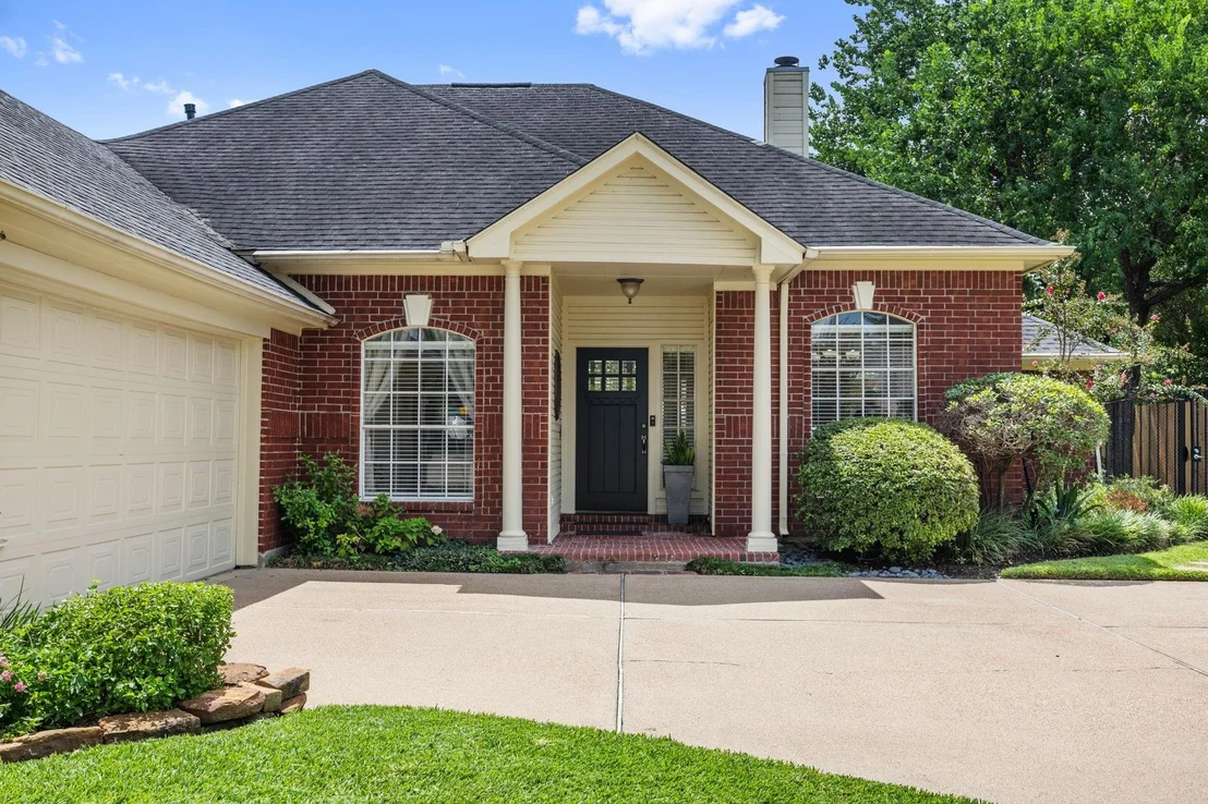 Photo of 13119 Wickersham Lane