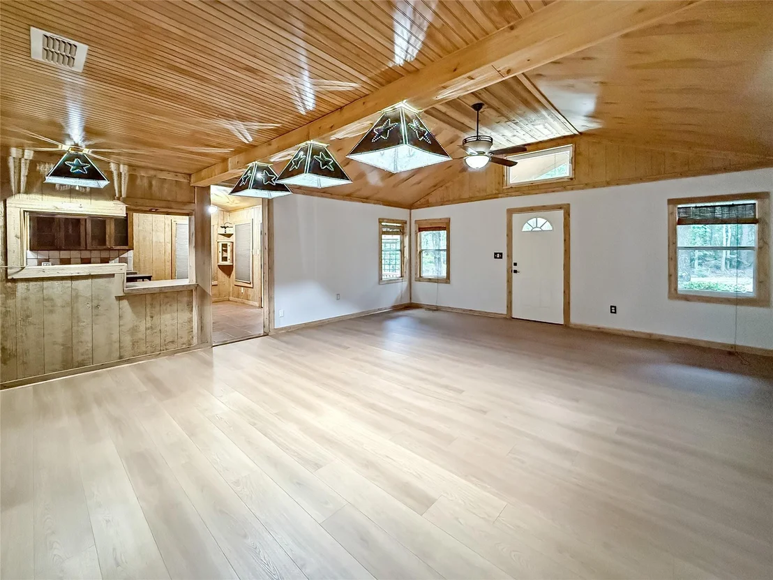 Photo of 207 Arrowcrest Drive