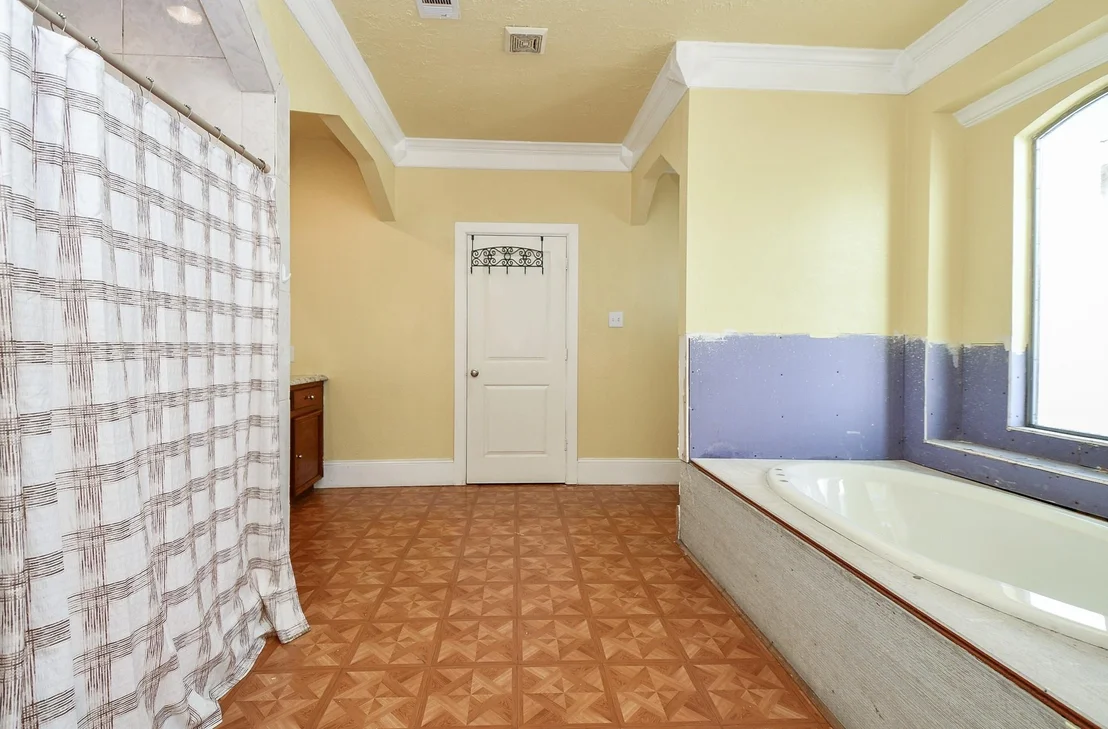 Photo of 5030 Peek Road