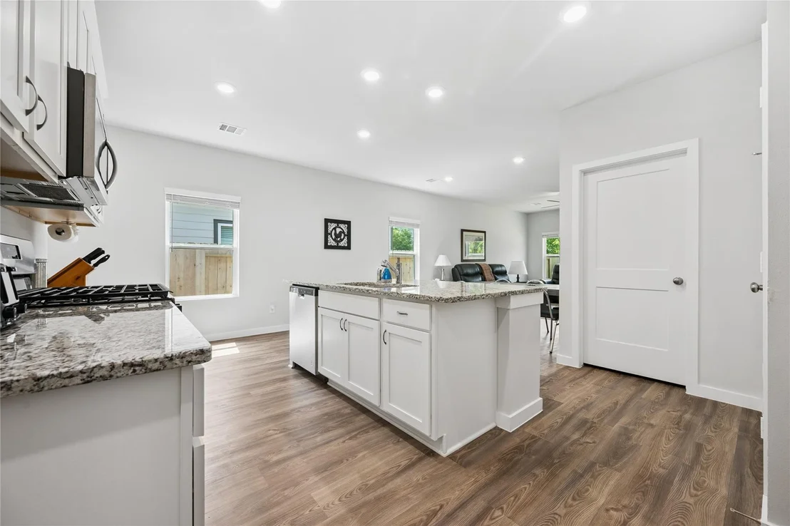 Photo of 16934 Needlepoint Drive
