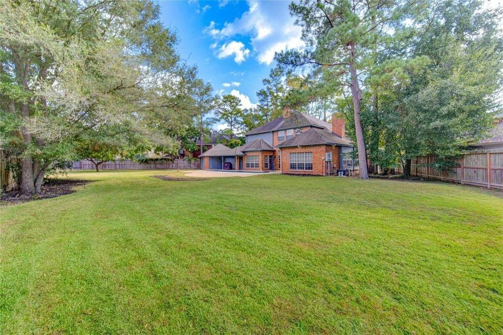 Photo of 16250 Morningbrook Drive