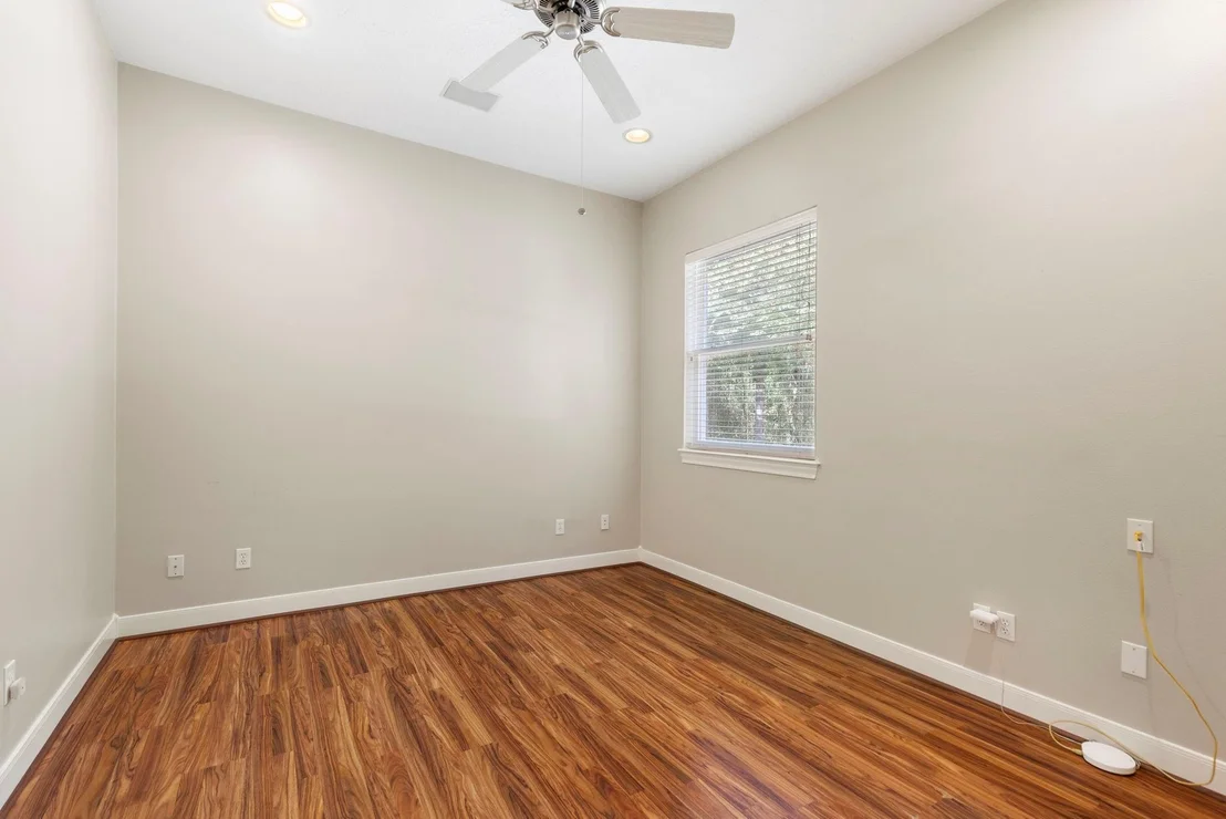 Photo of 10857 Lake Forest Drive
